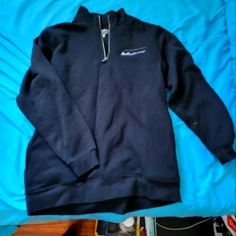 Ship sweater